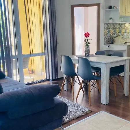 Апартамент- Вила Флоренс На 600 М От Плажа! Apartment